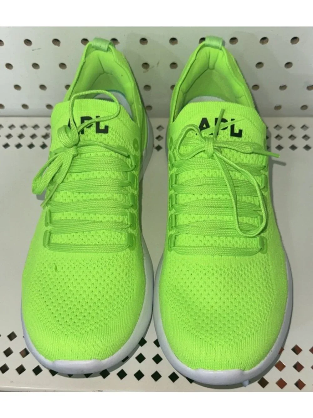 APL Techloom Breeze Womens Athletic Running Shoes Size 9 Neon Green White